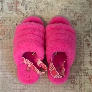 NWOT UGG Pink Fluffy Slippers